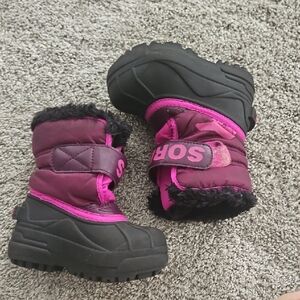 Sorel Pink and Black Winter Girls Snow Boots 6